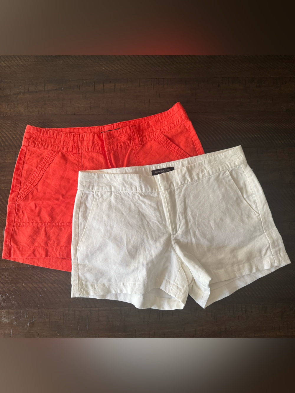NWOT Banana Republic White and Coral Short Bundle